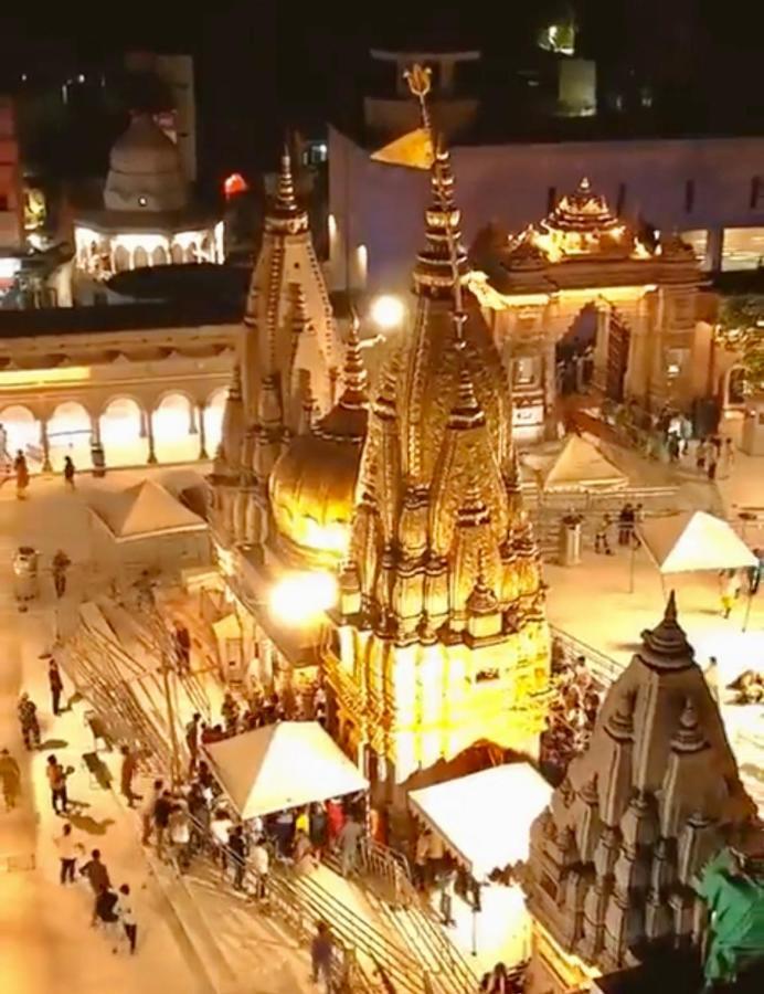 Golden Lodge Varanasi Bagian luar foto