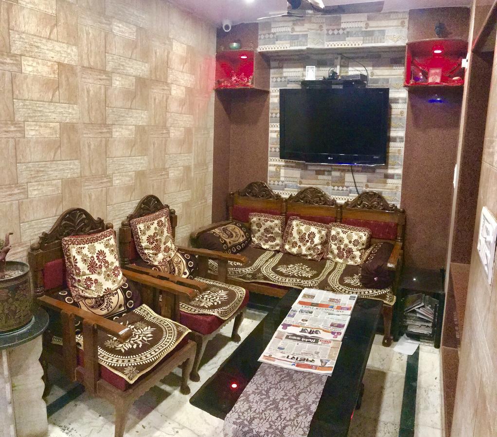 Golden Lodge Varanasi Bagian luar foto